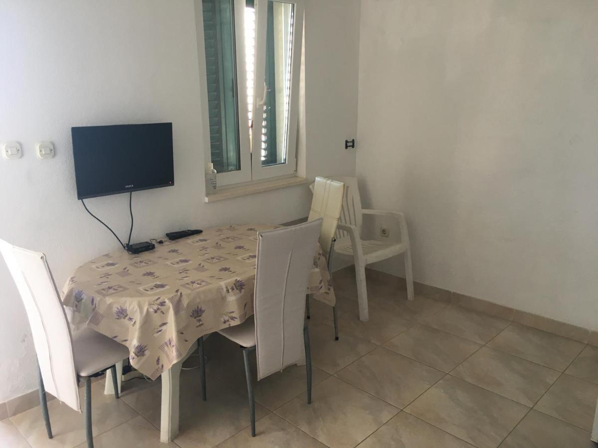 Žuljana Apartmani Domenika מראה חיצוני תמונה