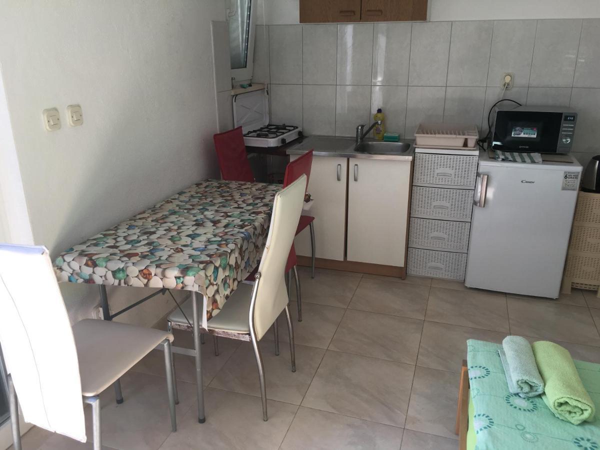Žuljana Apartmani Domenika מראה חיצוני תמונה